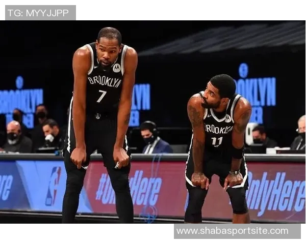 科尔称巴特勒东契奇凭力量基本功和高球商持续制造对手犯规 科尔称巴特勒东契奇凭力量基本功和高球商持续制造对手犯规