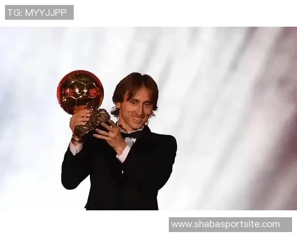 莫德里奇超越预期坚持踢球至40岁医学专家感叹其职业生涯的传奇之路 莫德里奇超越预期坚持踢球至40岁医学专家感叹其职业生涯的传奇之路