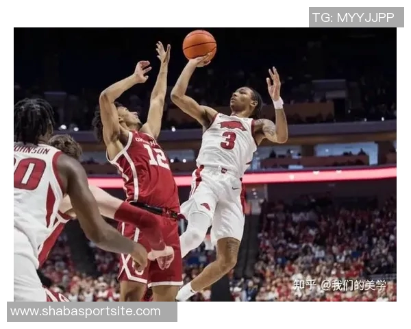 小尼克史密斯回顾湖人媒体日盛况与黄蜂时的鲜明对比